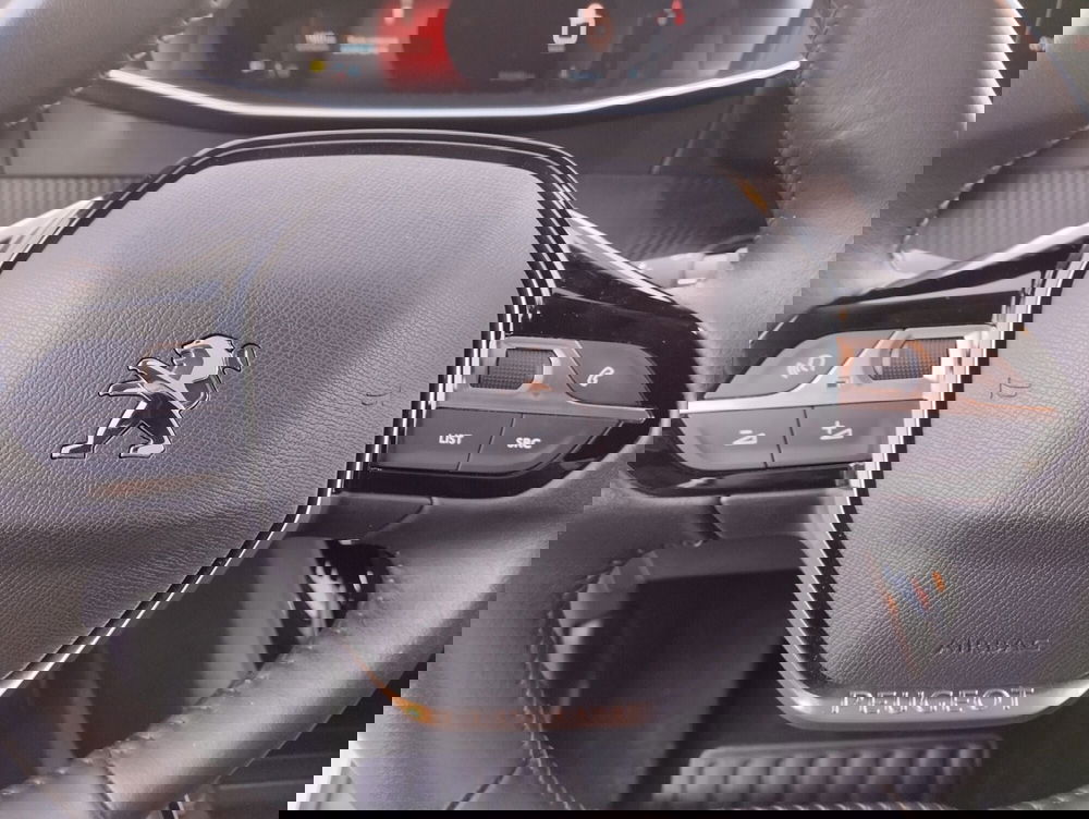 Peugeot 208 usata a Asti (9)