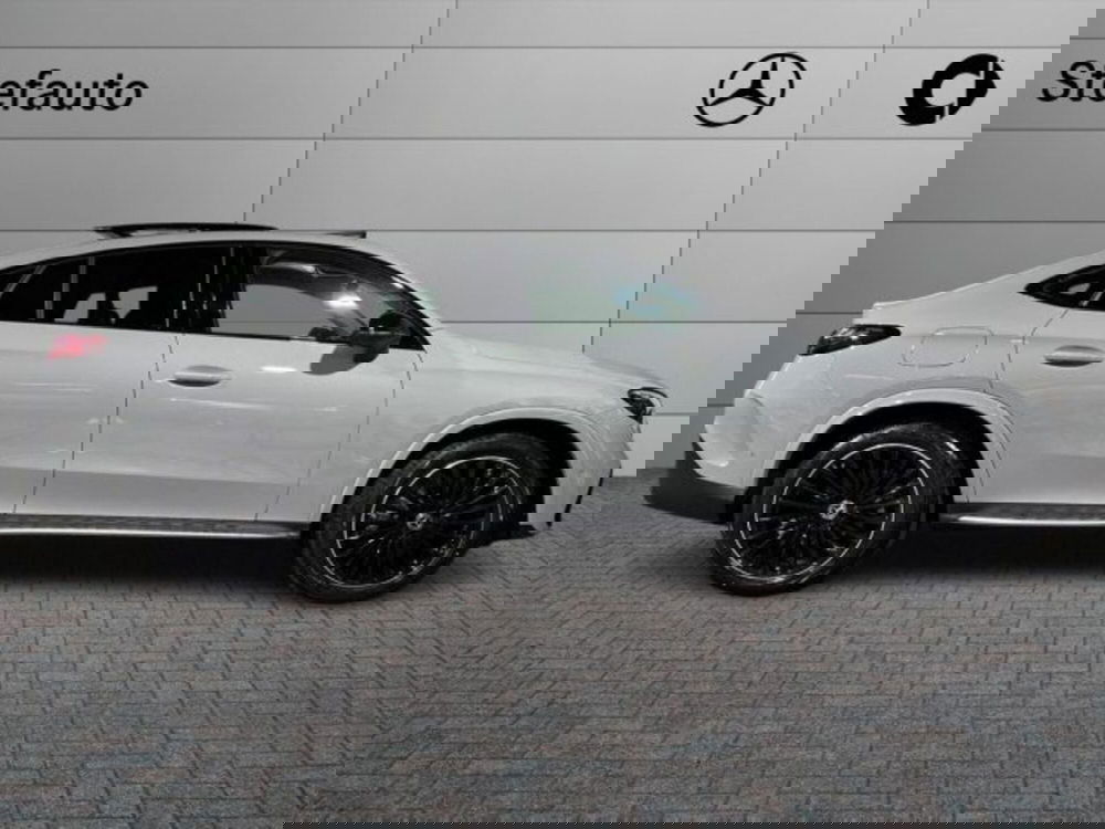 Mercedes-Benz GLC nuova a Bologna (2)