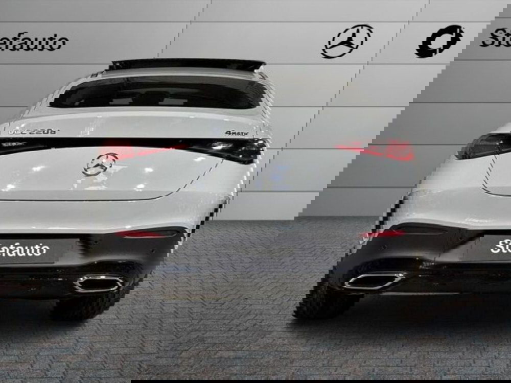 Mercedes-Benz GLC nuova a Bologna (6)