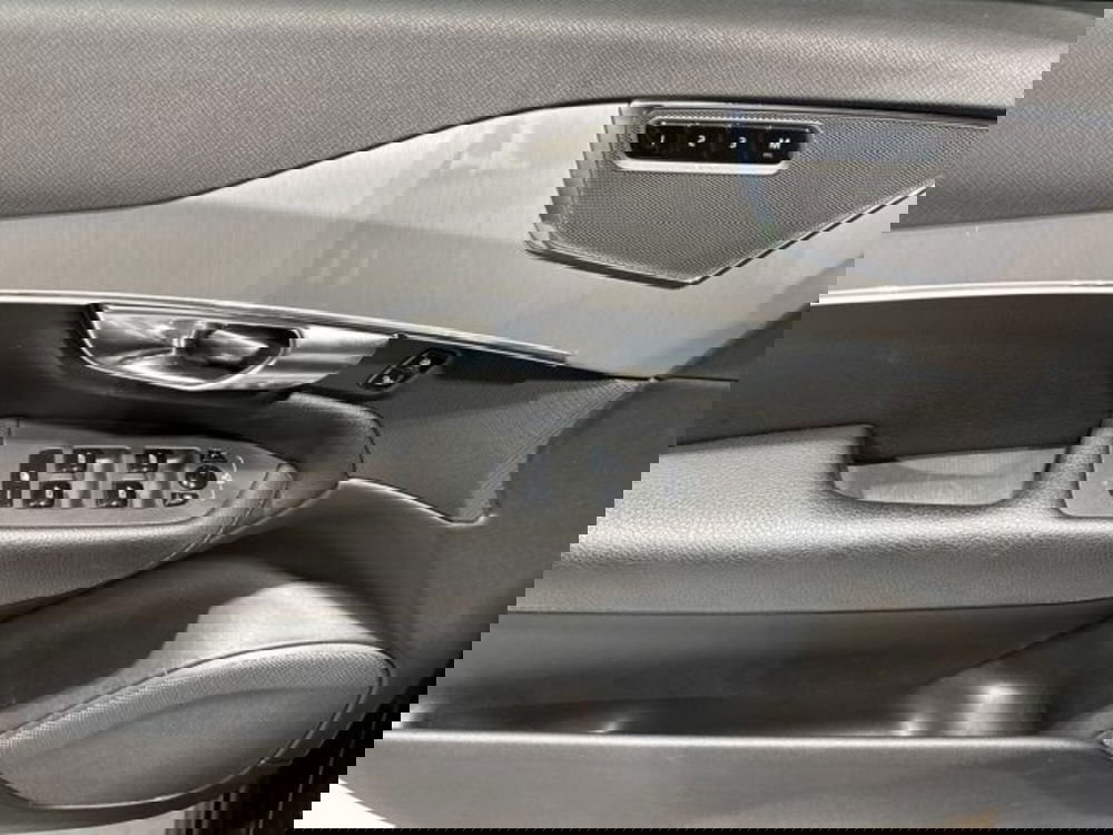 Volvo XC90 usata a Bologna (10)