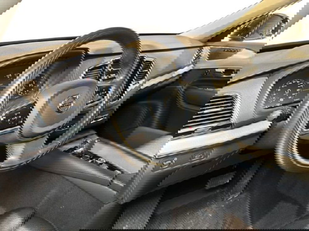 Volvo XC90 usata a Bologna (11)