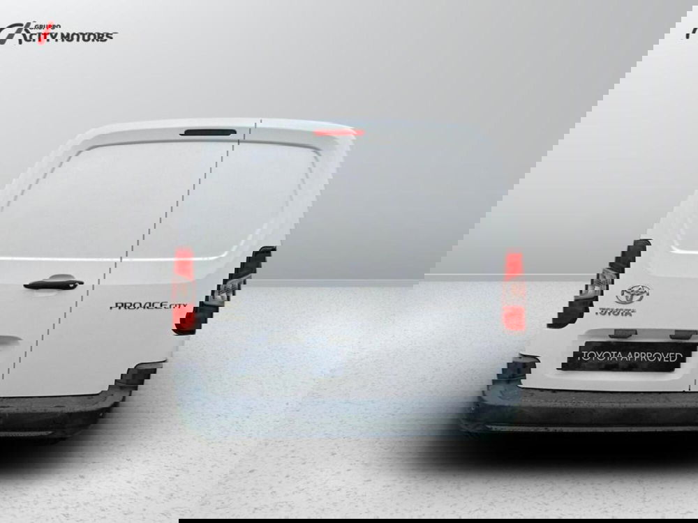 Toyota Proace City Furgone usata a Monza e Brianza (6)