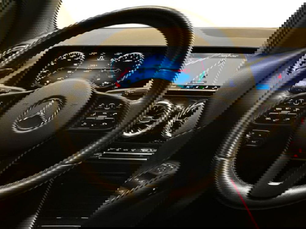 Mercedes-Benz GLA SUV usata a Verona (11)