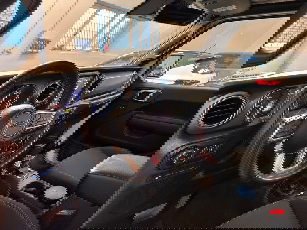 Jeep Wrangler Unlimited usata a Verona (8)