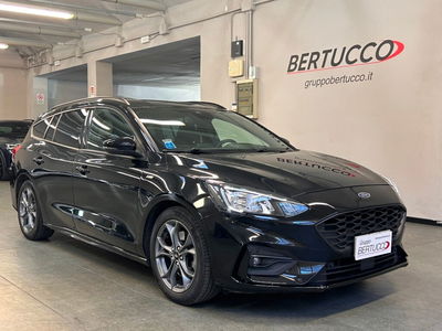 Ford Focus Station Wagon 1.0 EcoBoost 125 CV automatico SW ST-Line Co-Pilot del 2019 usata a Verona