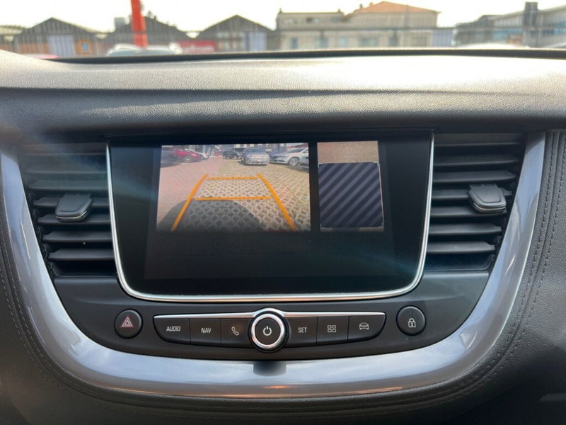 Opel Grandland X usata a Verona (14)