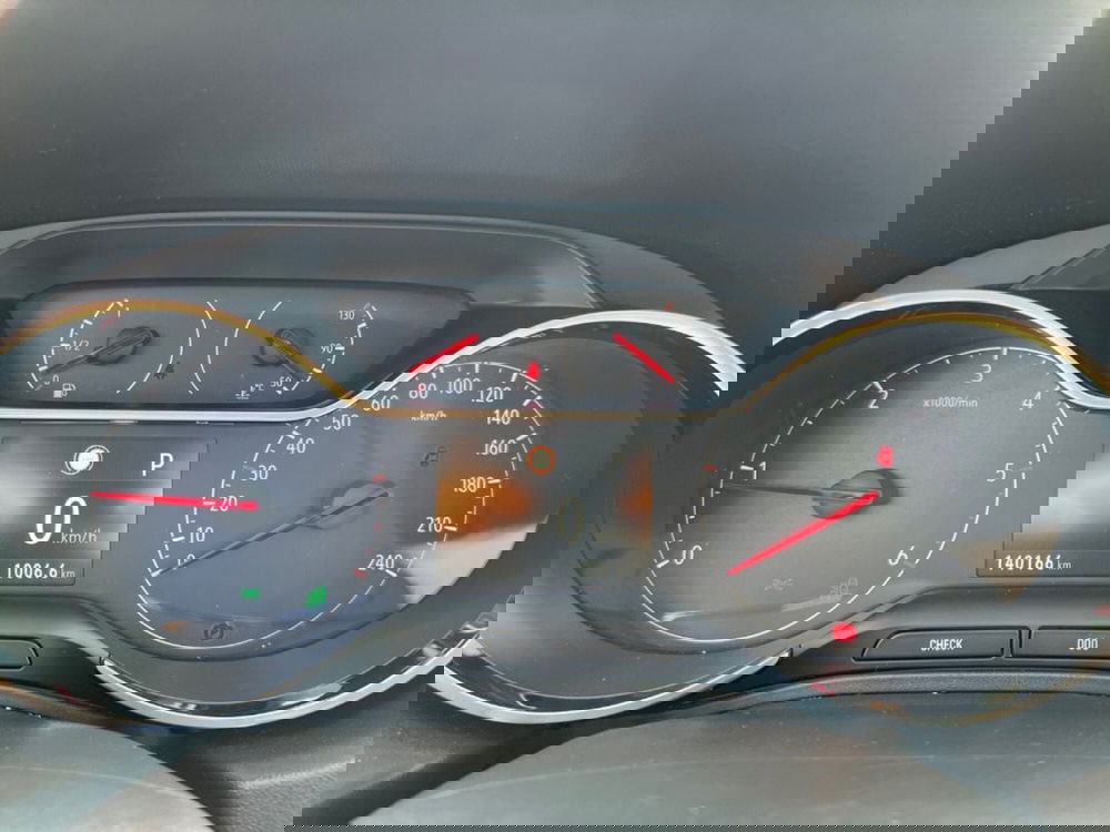 Opel Grandland X usata a Verona (16)