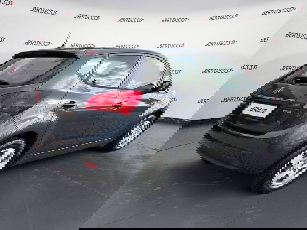 Kia Venga usata a Verona (6)