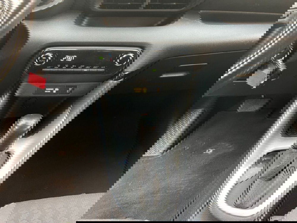 Toyota Yaris Cross usata a Verona (7)