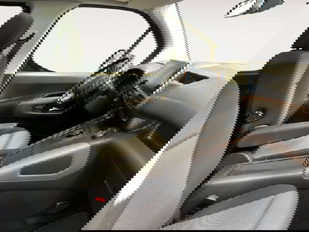 Toyota Proace City Verso usata a Verona (8)