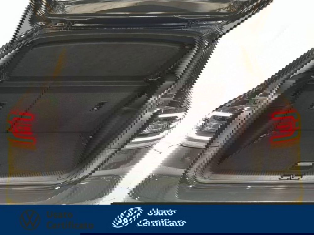 Volkswagen T-Cross usata a Vicenza (18)