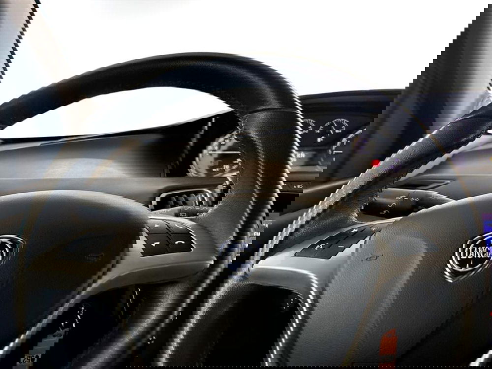 Lancia Ypsilon usata a Piacenza (11)