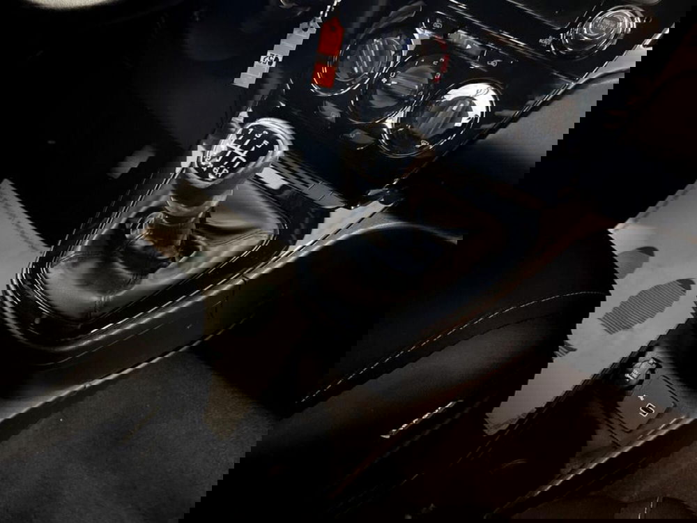 Lancia Ypsilon usata a Piacenza (14)