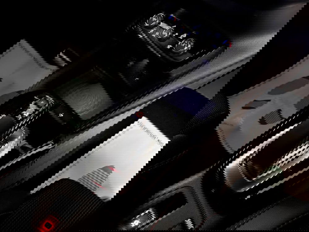 Opel Corsa-e usata a Piacenza (15)