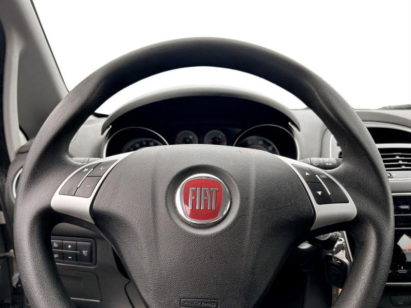 Fiat Punto usata a Piacenza (13)