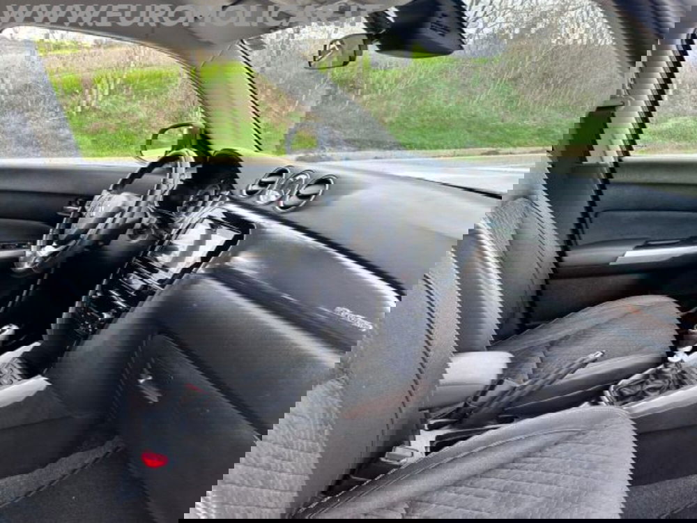 Suzuki Vitara usata a Campobasso (14)