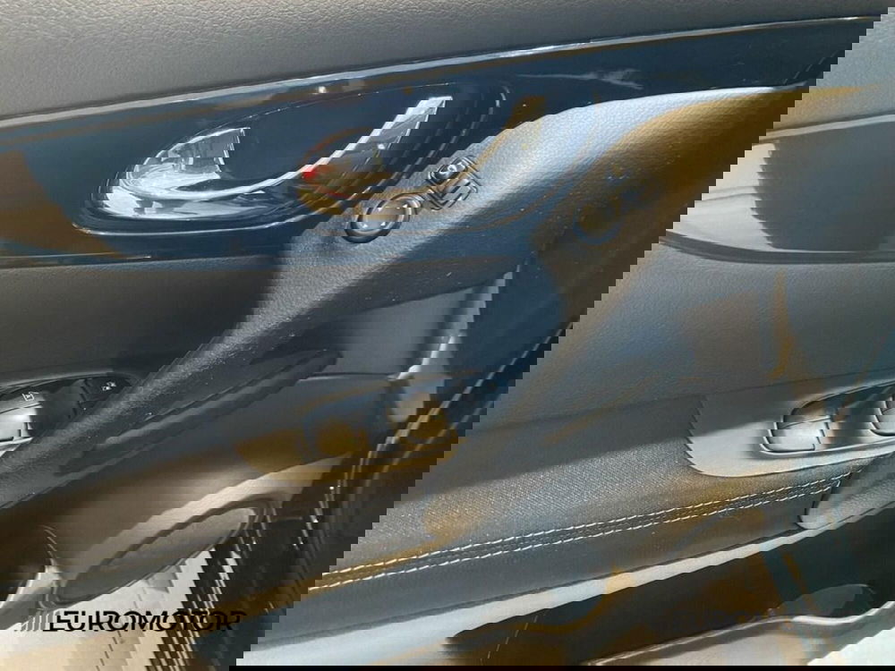 Nissan Qashqai usata a Bari (10)