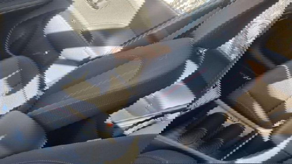 Hyundai Kona usata a Savona (14)