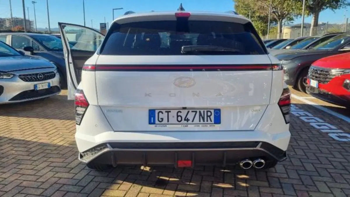 Hyundai Kona usata a Savona (18)