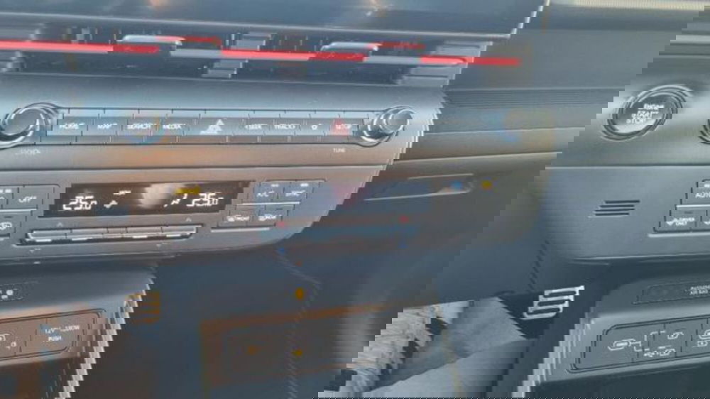 Hyundai Kona usata a Savona (6)