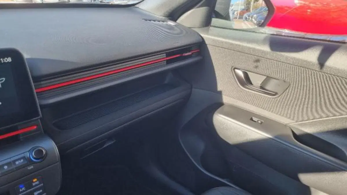 Hyundai Kona usata a Savona (9)