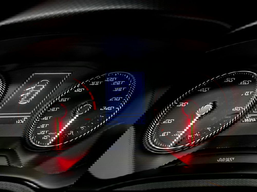 SEAT Arona usata a Verona (13)