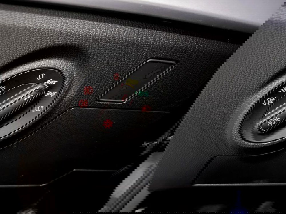 SEAT Arona usata a Verona (15)