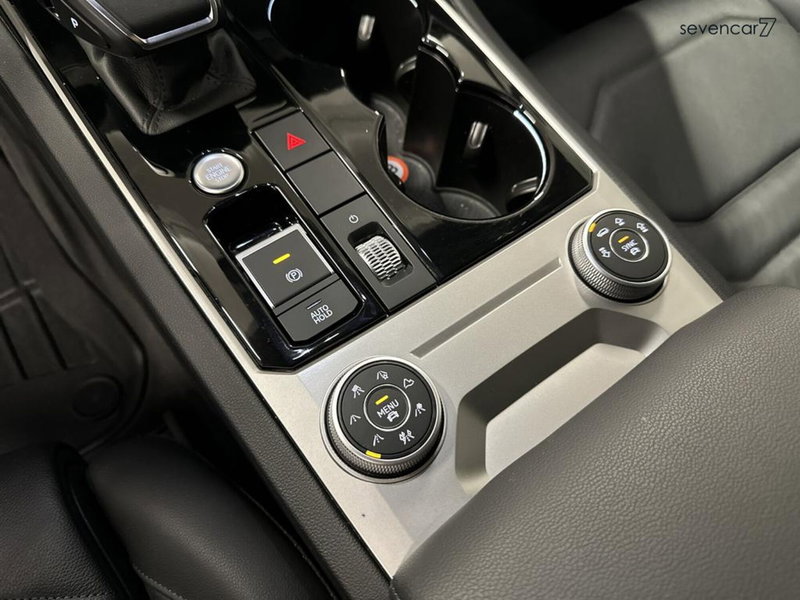 Volkswagen Touareg usata a Verona (15)