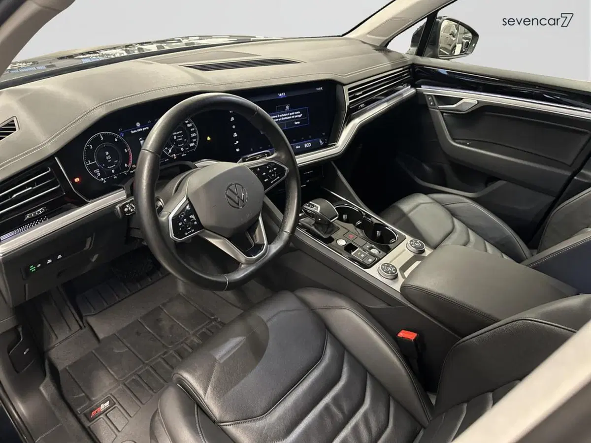 Volkswagen Touareg usata a Verona (9)