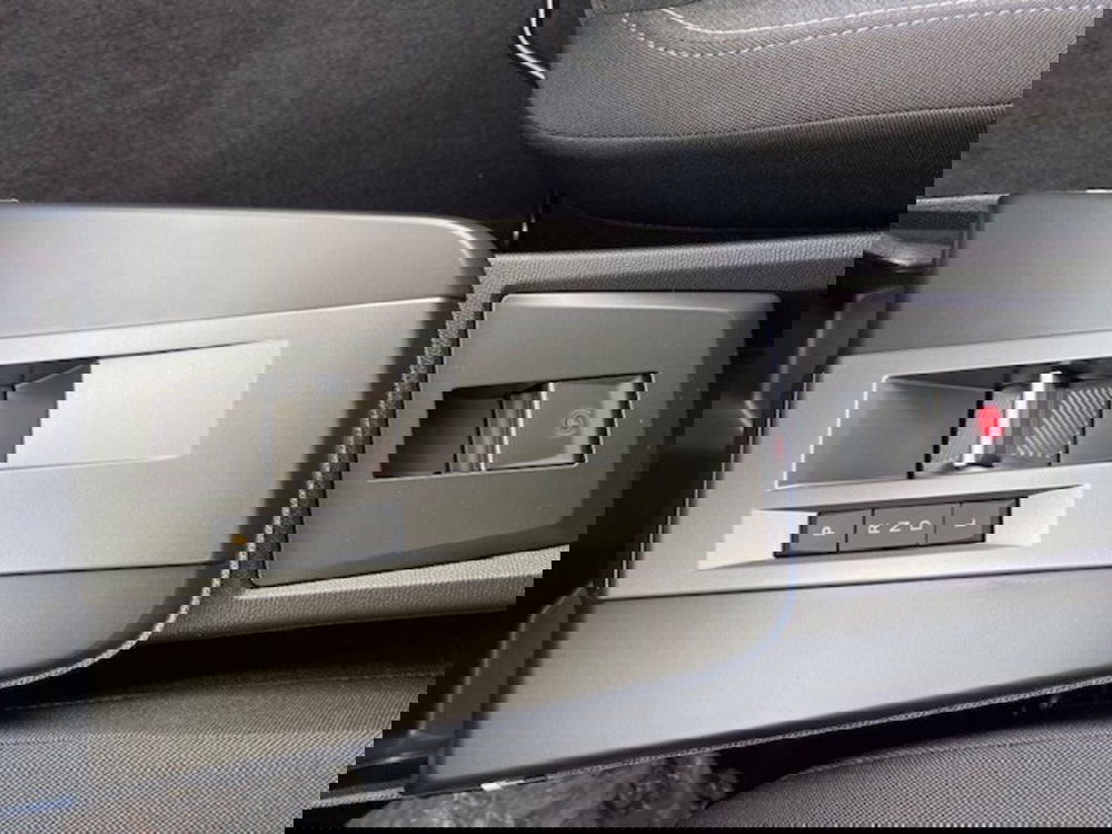 Opel Frontera nuova a Catania (8)