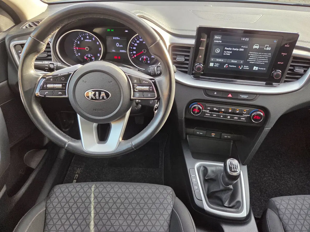 Kia XCeed usata a Torino (8)