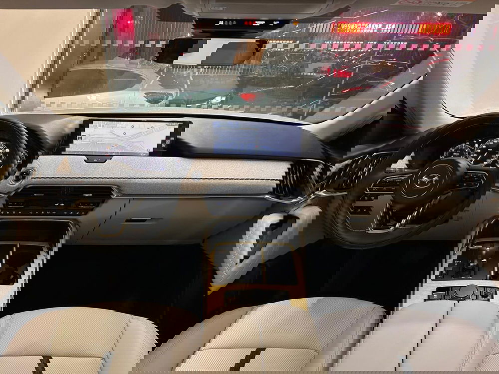 Mazda CX-60 nuova a Napoli (5)