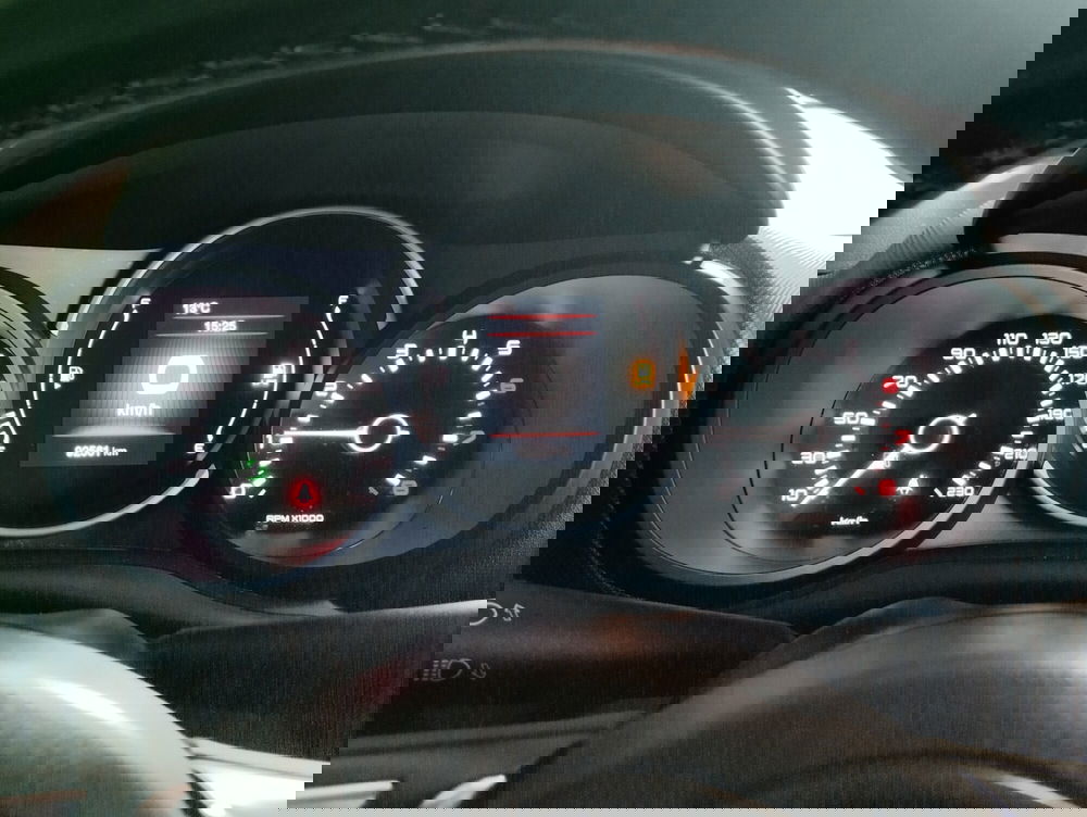 Fiat 500L usata a Asti (8)