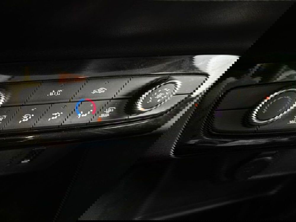 Opel Corsa usata a Bologna (18)