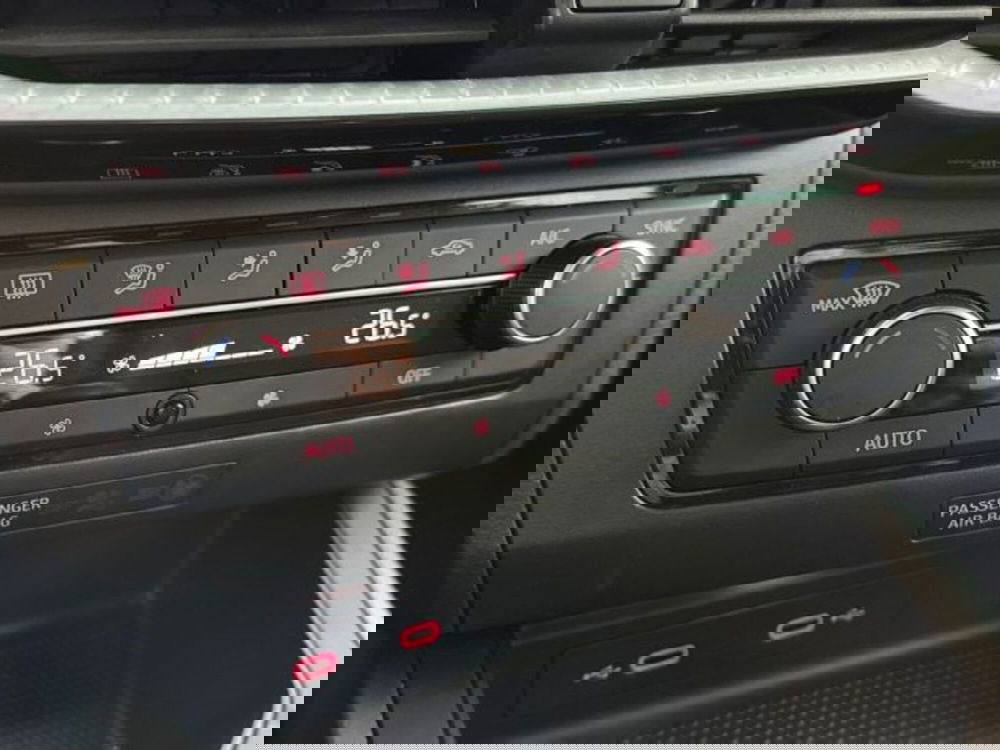 SEAT Arona usata a Bologna (18)