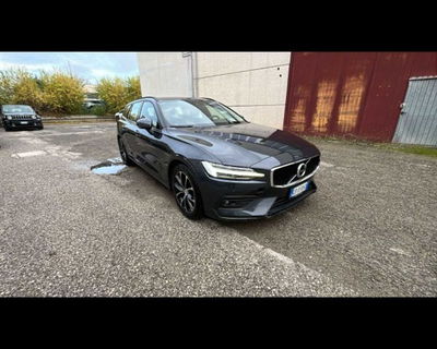 Volvo V60 D3 Geartronic Momentum Business del 2020 usata a Castenaso