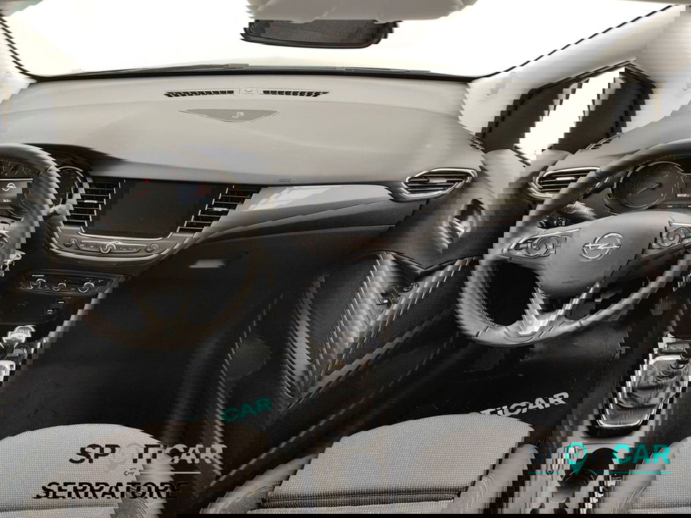 Opel Crossland usata a Como (14)