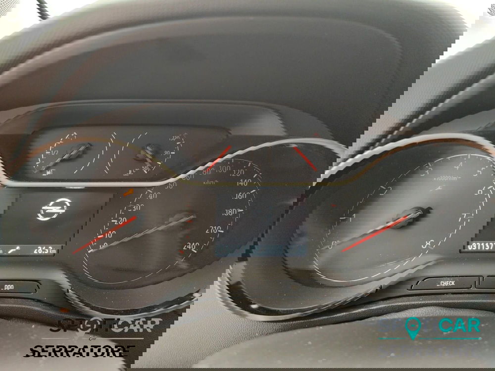 Opel Crossland usata a Como (9)