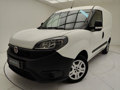 Fiat Dobl&ograve; Furgone 1.3 MJT PC-TN Cargo Lamierato SX del 2018 usata a Erba
