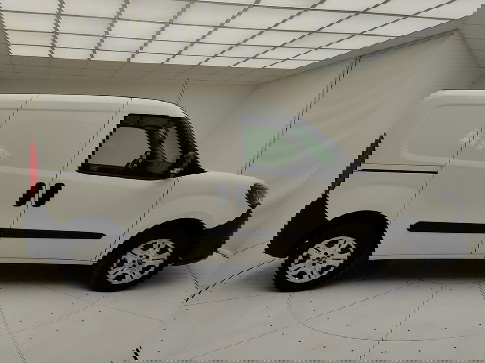 Fiat Doblò Furgone usata a Como (17)