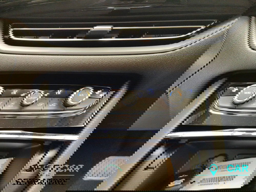 Opel Grandland nuova a Como (16)