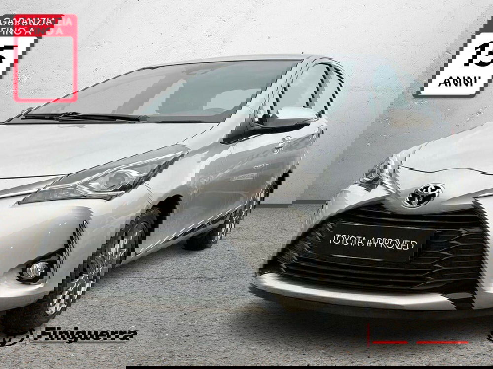 Toyota Yaris usata a Sondrio