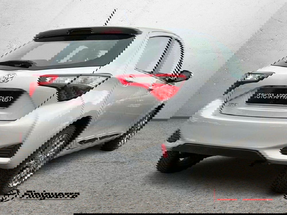 Toyota Yaris usata a Sondrio (5)