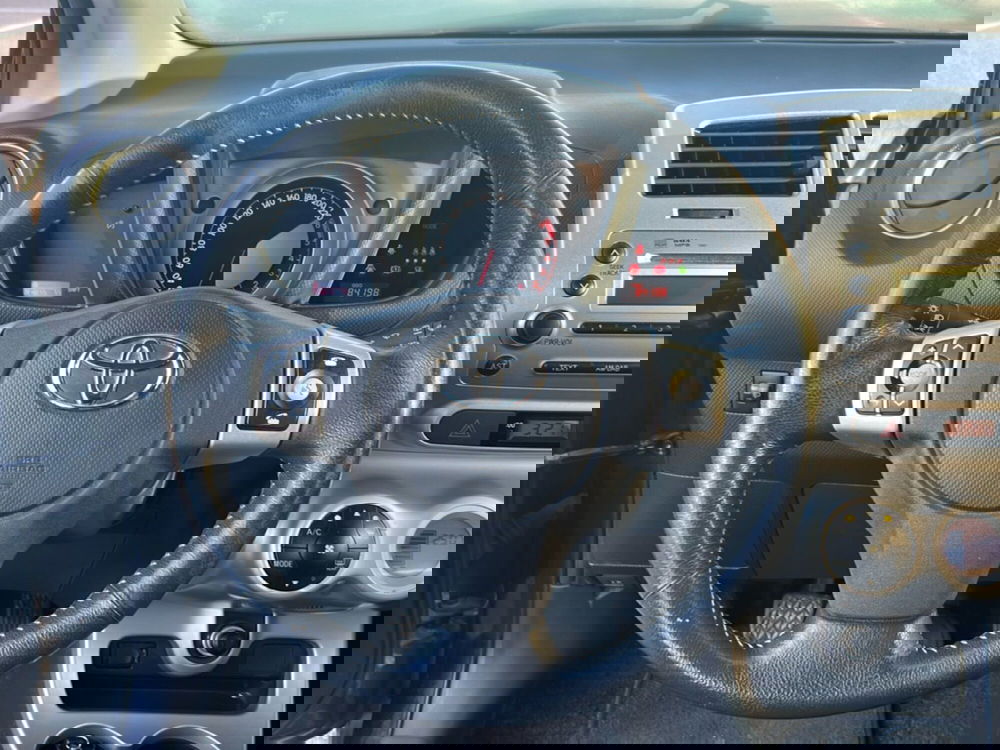 Toyota Urban Cruiser usata a Piacenza (15)