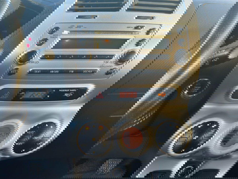 Toyota Urban Cruiser usata a Piacenza (17)