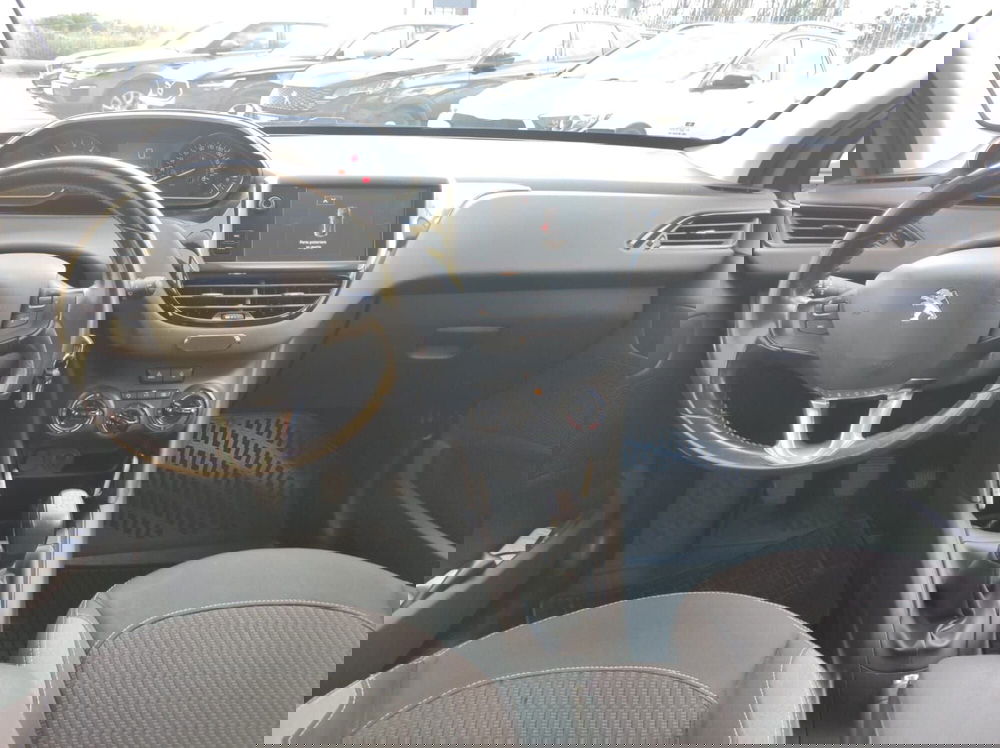 Peugeot 208 usata a Potenza (14)