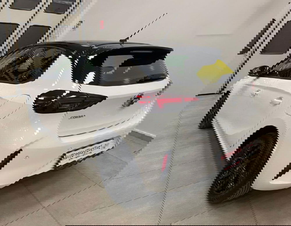 Opel Corsa usata a Ferrara (16)