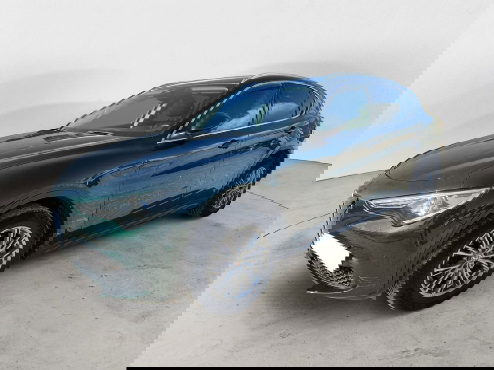 Alfa Romeo Stelvio usata a Salerno