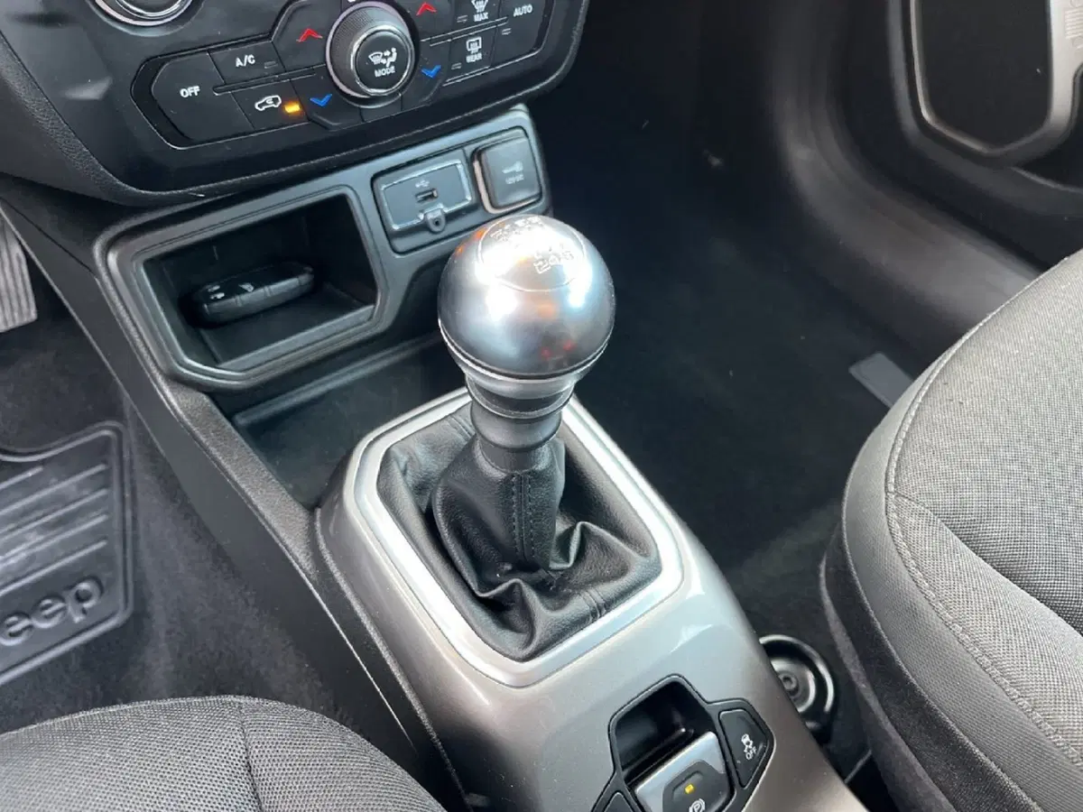 Jeep Renegade usata a Torino (13)