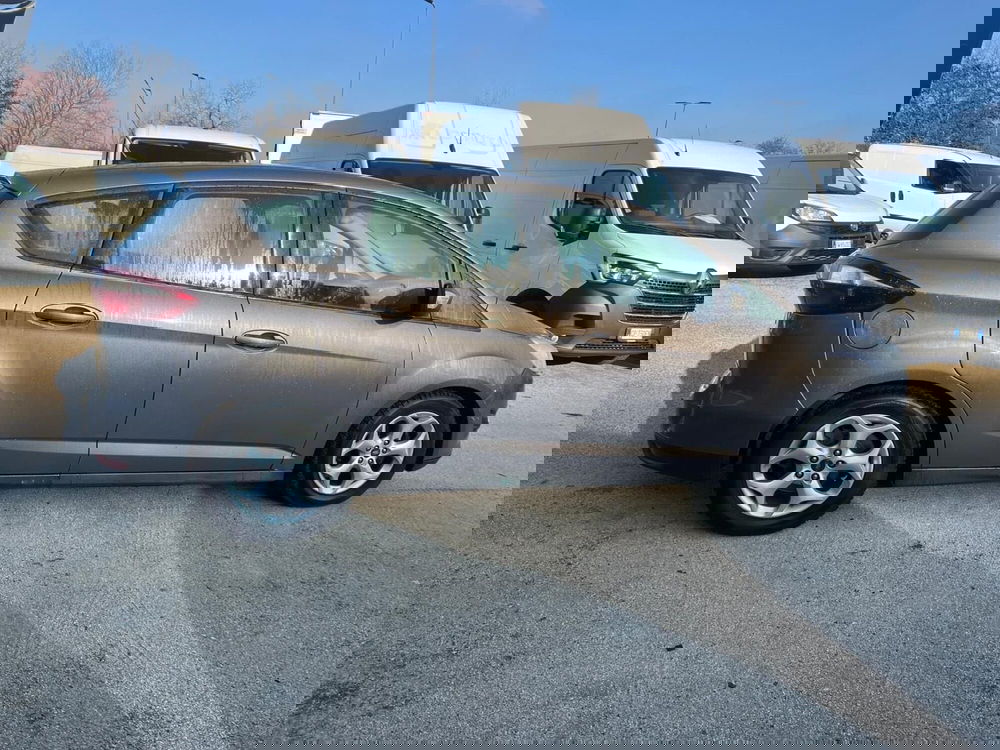 Ford C-Max usata a Milano (3)